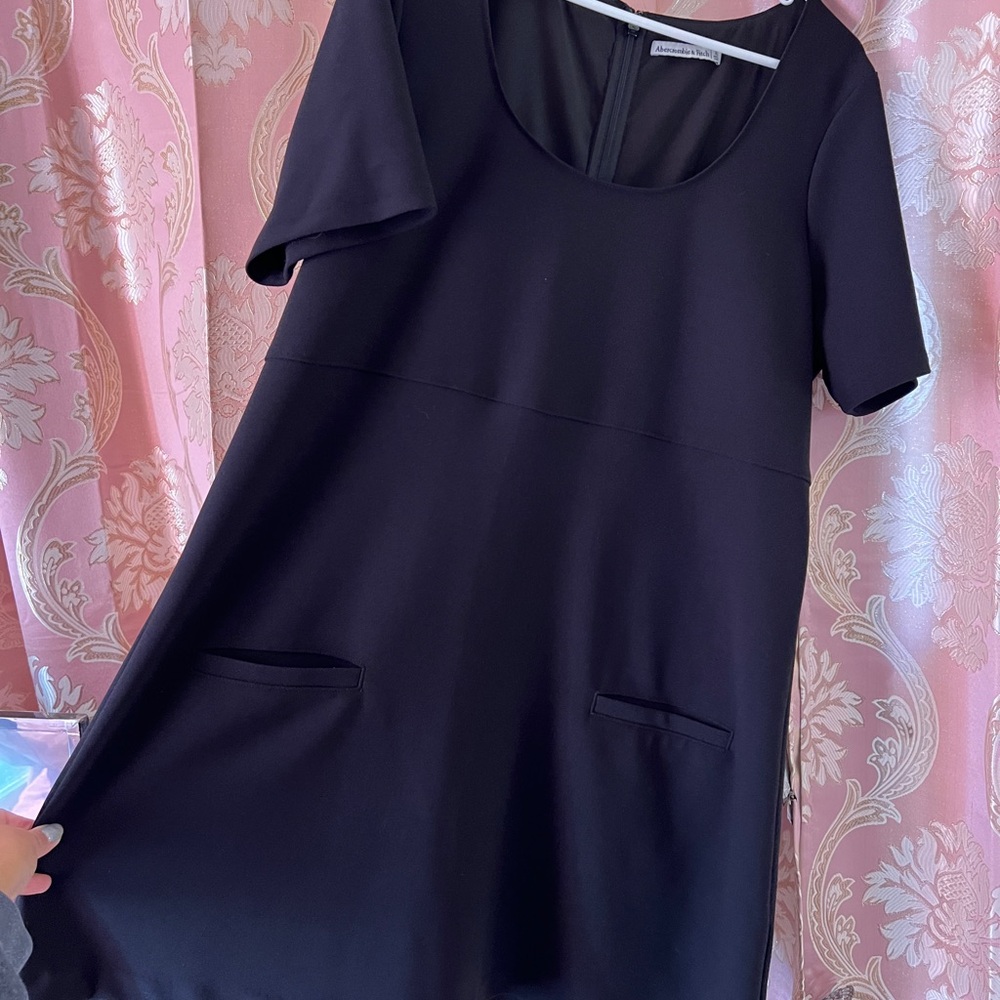 Abercrombie & Fitch Black Tailored Mini Dress with pockets